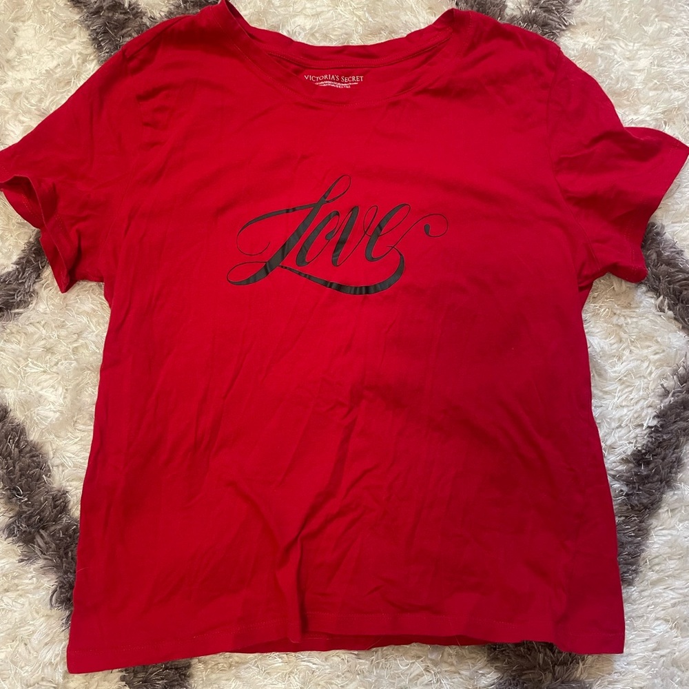 Red Love Tshirt